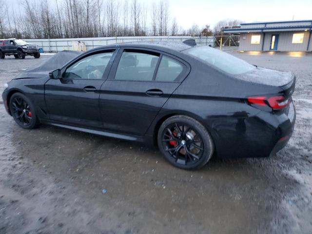 WBA73BJ03PCL60174 - 2023 BMW 540 XI BLACK photo 2