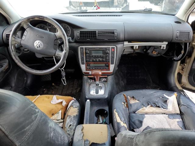 WVWWH63B82E274765 - 2002 VOLKSWAGEN PASSAT GLX Bej foto 8