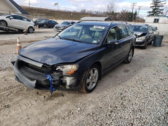 YV1982BW6A1123692 - 2010 VOLVO V70 3.2 GRAY photo 1