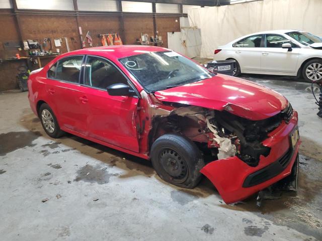 3VW2K7AJ9DM266992 - 2013 VOLKSWAGEN JETTA BASE RED photo 4