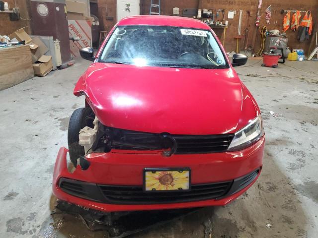 3VW2K7AJ9DM266992 - 2013 VOLKSWAGEN JETTA BASE RED photo 5