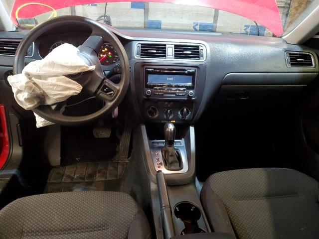 3VW2K7AJ9DM266992 - 2013 VOLKSWAGEN JETTA BASE RED photo 8