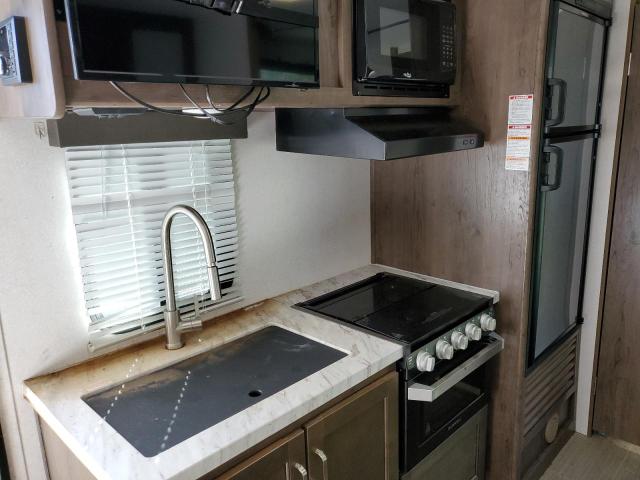 4YDT17517LK412071 - 2020 KEYSTONE TRAILER WHITE photo 8