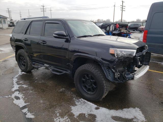 JTEBU5JR9H5408465 - 2017 TOYOTA 4RUNNER SR 黑色 照片 4