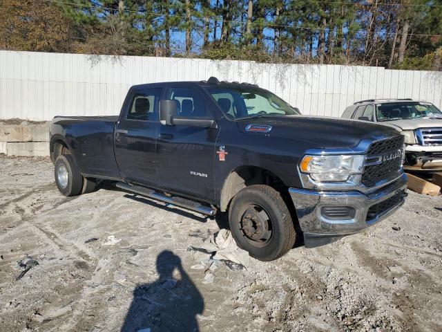 3C63RRGL2KG628848 - 2019 RAM 3500 TRADE GRAY photo 4