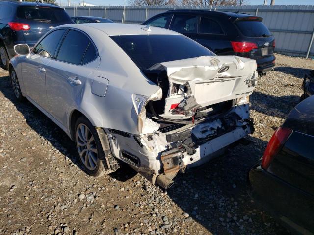 JTHCK262882026131 - 2008 LEXUS IS 250 WHITE photo 3