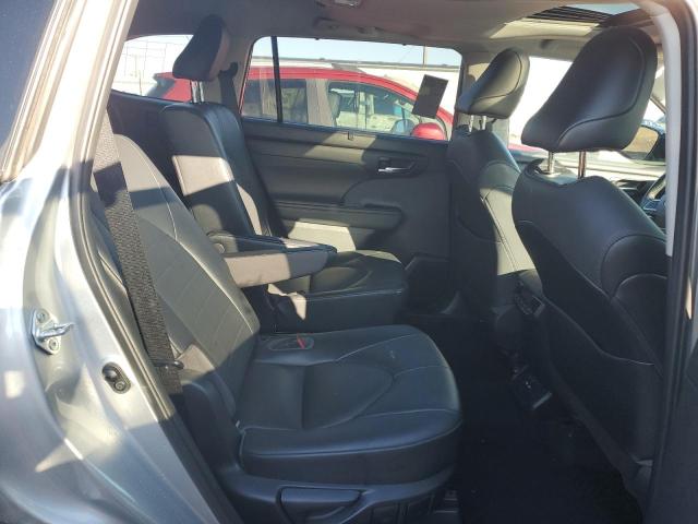 5TDGZRBH0MS529866 - 2021 TOYOTA HIGHLANDER ვერცხლისფერი ფოტო 11