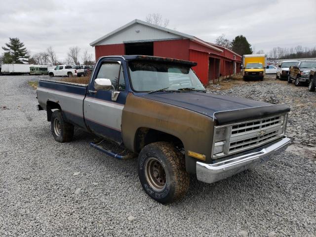 1GCEV14K4HF379425 - 1987 CHEVROLET V10 TWO TONE photo 4