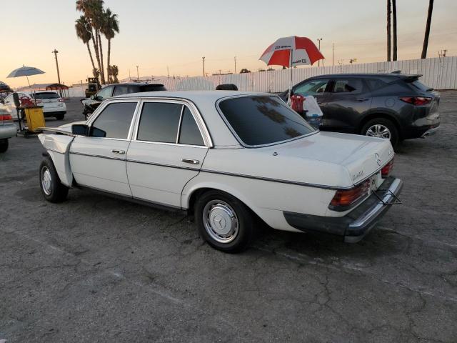 12312312135419 - 1979 MERCEDES-BENZ 240 WHITE photo 2