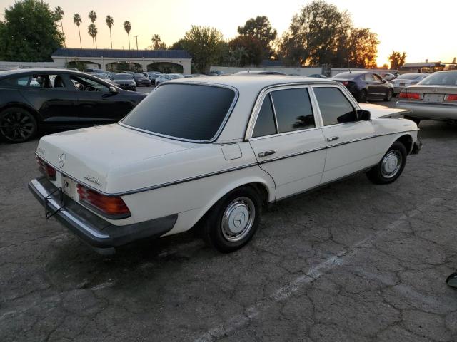 12312312135419 - 1979 MERCEDES-BENZ 240 WHITE photo 3