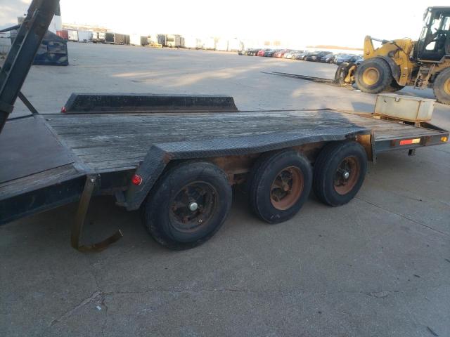 TD266565 - 2004 UTILITY TRAILER BLACK photo 9