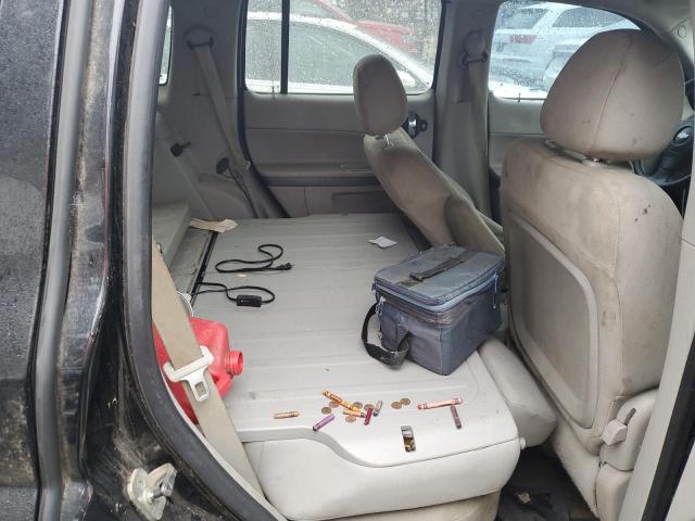 3GNCA13D28S710009 - 2008 CHEVROLET HHR LS BLACK photo 10