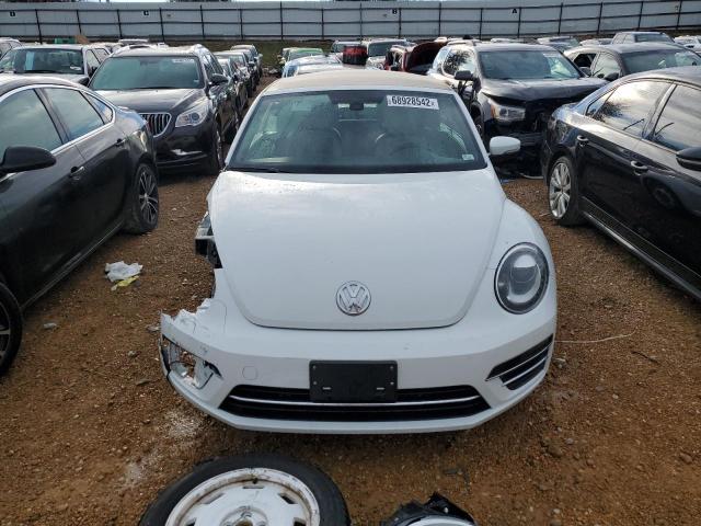 3VW5DAAT8JM502954 - 2018 VOLKSWAGEN BEETLE S WHITE photo 5