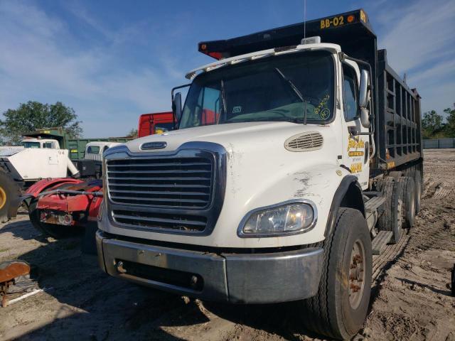 1FVHC5CVX6HV44910 - 2006 FREIGHTLINER M2 112 MED WHITE photo 2