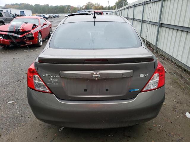 3N1CN7AP4EL807623 - 2014 NISSAN VERSA GRAY photo 6