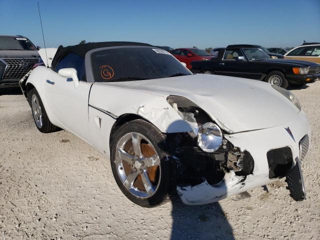 1G2MB35B87Y114710 - 2007 PONTIAC SOLSTICE WHITE photo 4