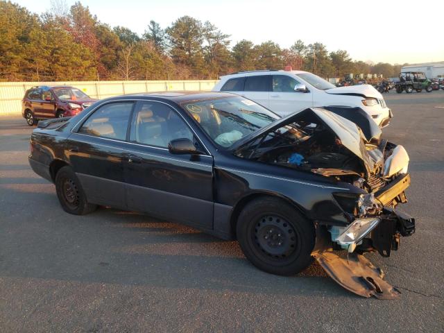 JT8BF28G0W0130291 - 1998 LEXUS ES300 BLACK photo 4