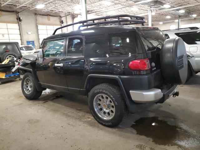 JTEBU11F570026086 - 2007 TOYOTA FJ CRUISER BLACK photo 2