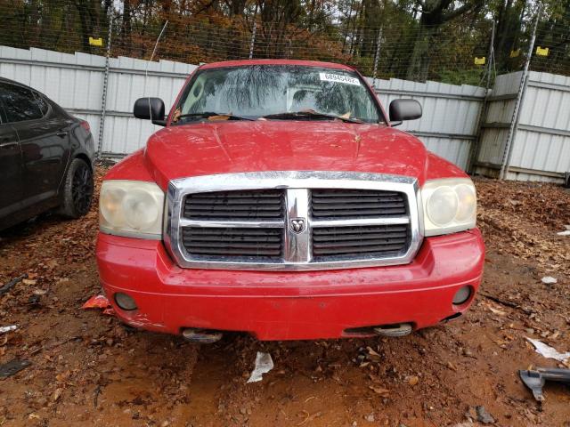 1D7HW48K96S575635 - 2006 DODGE DAKOTA QUA RED photo 5