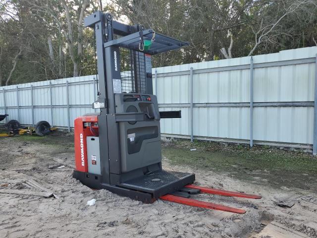 5302001833 - 2022 RAYM FORKLIFT 红色 照片 9