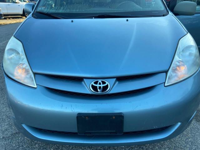 5TDBA22C96S075570 - 2006 TOYOTA SIENNA XLE BLUE photo 7