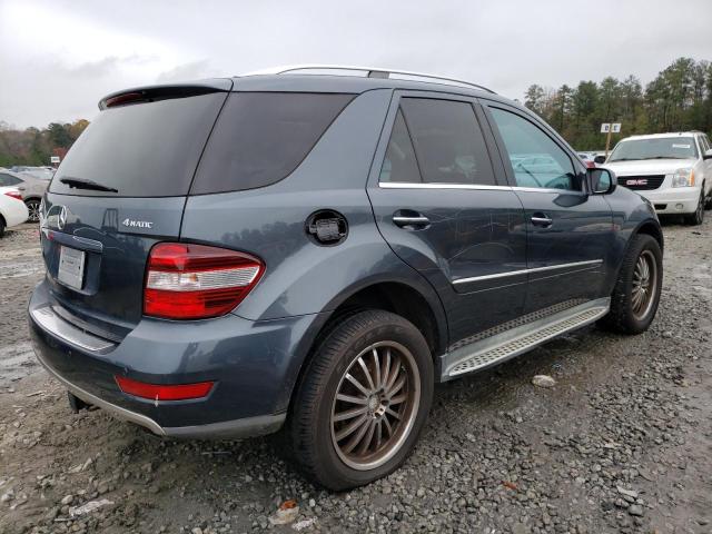 4JGBB8GB1AA601904 - 2010 MERCEDES-BENZ ML 350 4MA GRAY photo 3