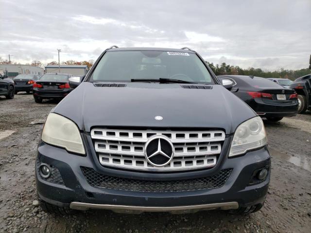 4JGBB8GB1AA601904 - 2010 MERCEDES-BENZ ML 350 4MA GRAY photo 5