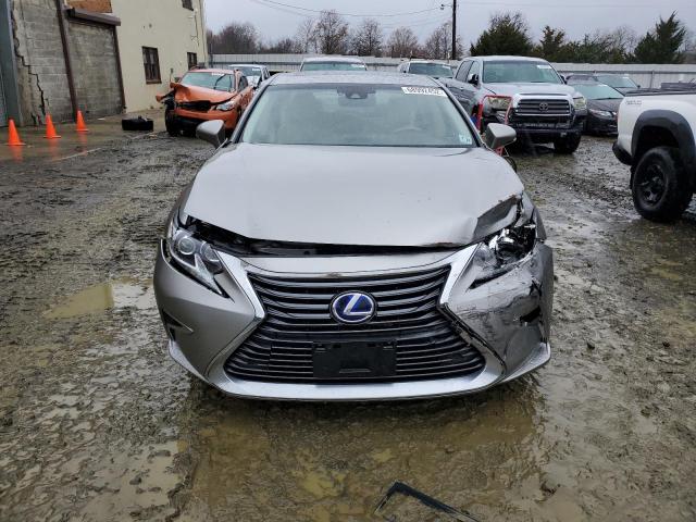 JTHBW1GG9J2****** - 2018 LEXUS ES 300H BEIGE photo 5