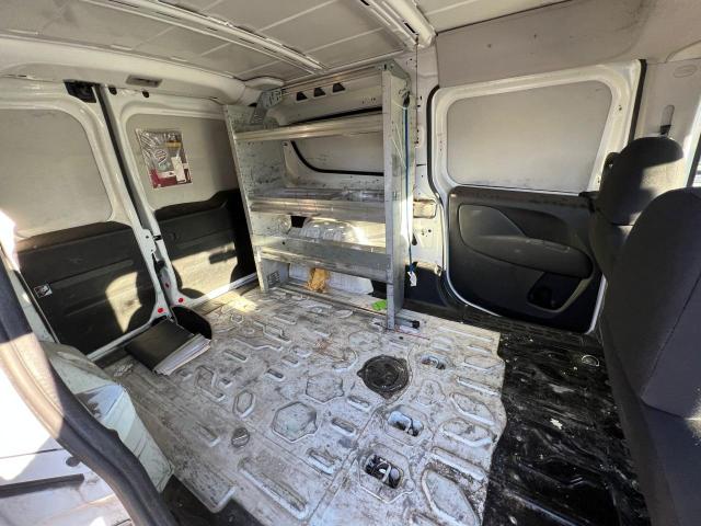 ZFBERFAB1H6D57412 - 2017 RAM PROMASTER RED photo 4