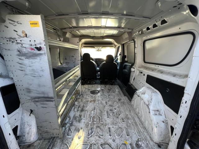 ZFBERFAB1H6D57412 - 2017 RAM PROMASTER RED photo 5