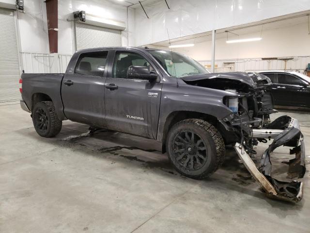 5TFDW5F12KX810043 - 2019 TOYOTA TUNDRA CRE BLACK photo 4