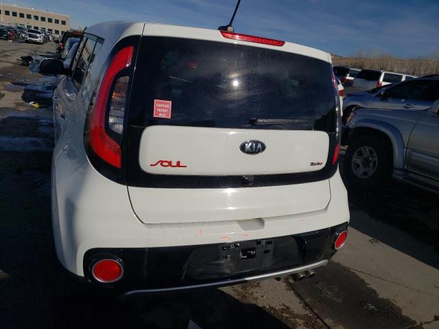 KNDJX3AA2K7636616 - 2019 KIA SOUL ! WHITE photo 6