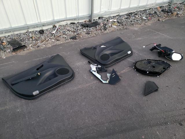 JTDKAMFP2N3214771 - 2022 TOYOTA PRIUS PRIM 银色 照片 12