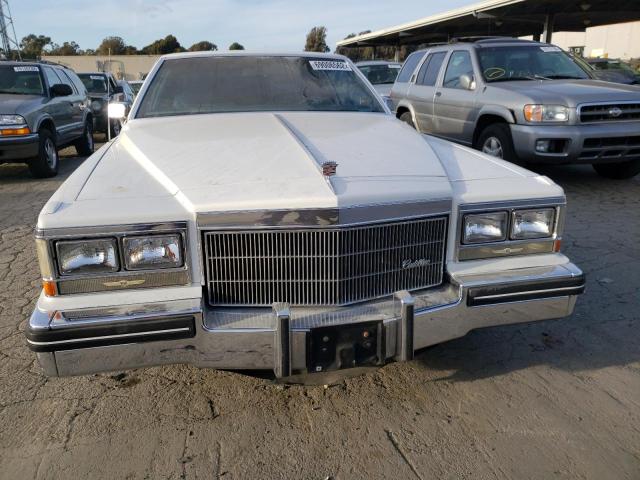 1G6AM4788E9066684 - 1984 CADILLAC DEVILLE WHITE photo 5