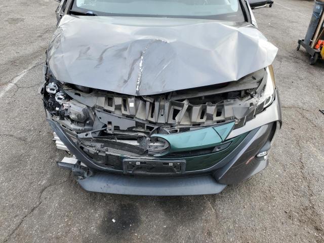 JTDKARFP9H3015928 - 2017 TOYOTA PRIUS PRIM 灰色 照片 11