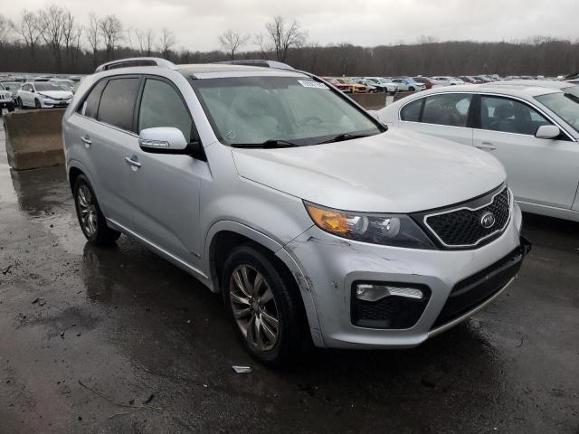 5XYKWDA23CG262916 - 2012 KIA SORENTO SX SILVER photo 4