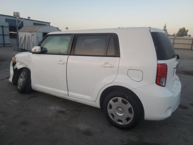JTLZE4FE8CJ015724 - 2012 TOYOTA SCION XB 白色 照片 2