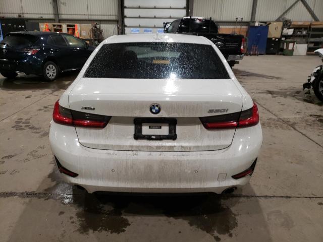 WBA5R7C56KAJ84821 - 2019 BMW 330XI WHITE photo 6