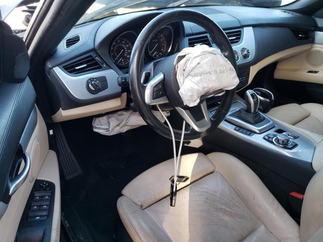 WBALM7C5XDE385493 - 2013 BMW Z4 SDRIVE3 BLACK photo 8