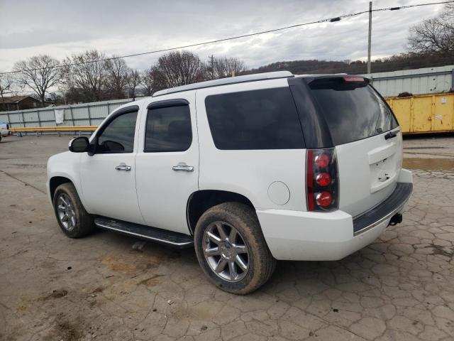 1GKFK638X8J128409 - 2008 GMC YUKON DENA WHITE photo 2