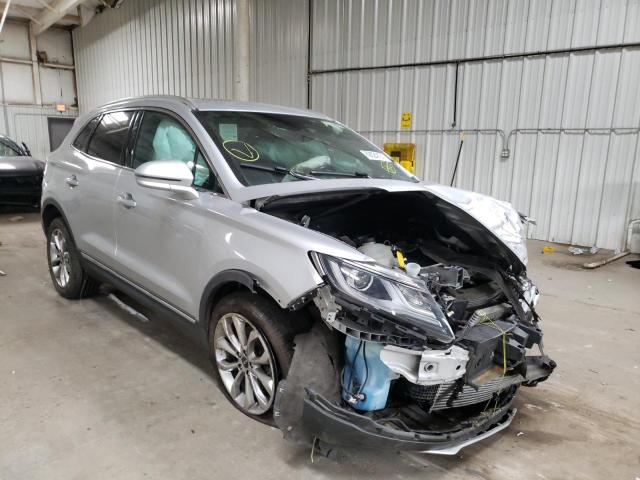 5LMCJ2C95JUL23012 - 2018 LINCOLN MKC SELECT SILVER photo 1