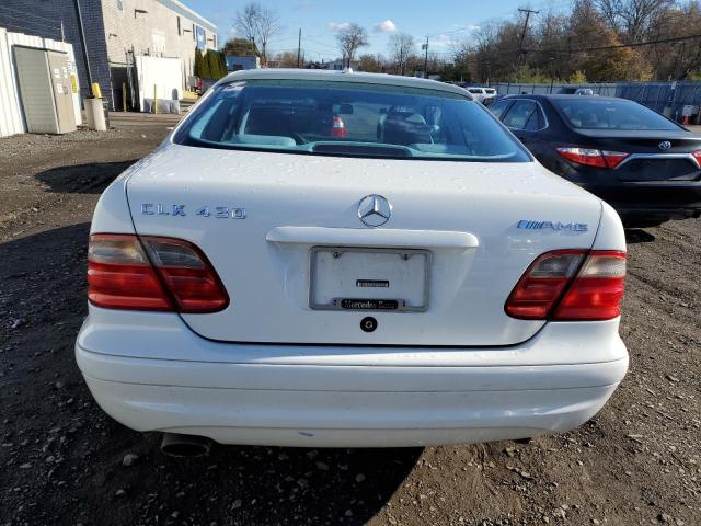 WDBLJ70G5YF130590 - 2000 MERCEDES-BENZ CLK WHITE photo 6