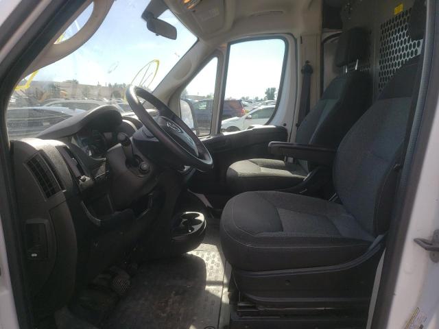 3C6TRVAG0JE154283 - 2018 RAM PROMASTER WHITE photo 7