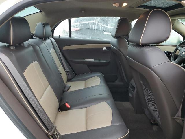 1G1ZE5EB6AF101437 - 2010 CHEVROLET MALIBU LTZ თეთრი ფოტო 10