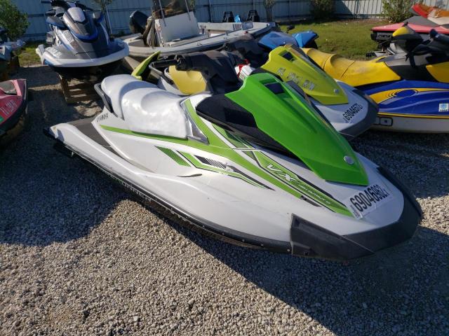 USYAMA3010C818 - 2018 YAMAHA VX WHITE photo 1