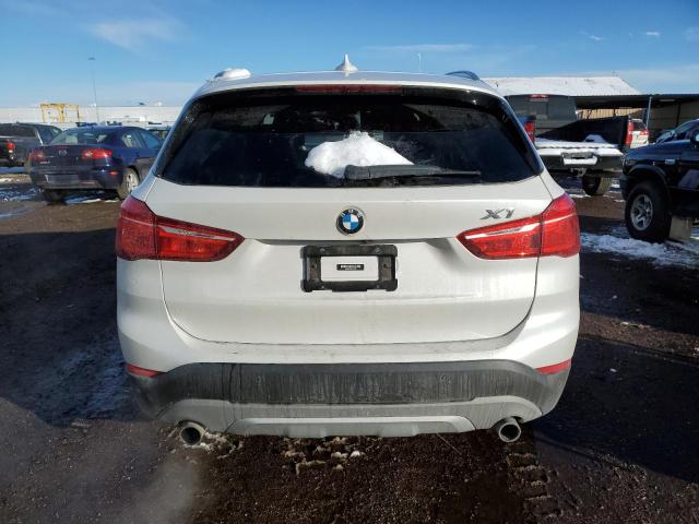 WBXHT3C32H5F70927 - 2017 BMW X1 XDRIVE2 WHITE photo 6