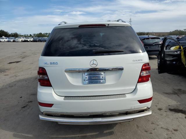 4JGBB8GBXAA575271 - 2010 MERCEDES-BENZ ML 350 4MA WHITE photo 6