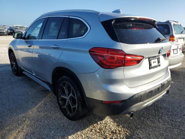 WBXHT3Z31H4A57200 - 2017 BMW X1 XDRIVE2 SILVER photo 2