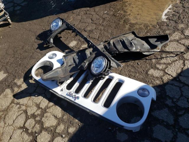 1C4AJWBG2HL501724 - 2017 JEEP WRANGLER S WHITE photo 12