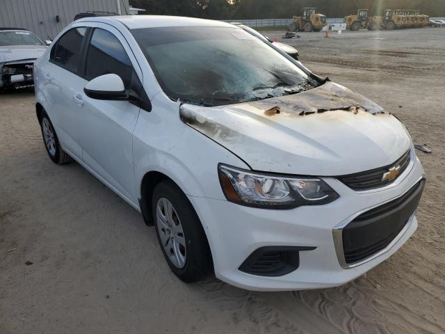 1G1JB5SH4H4168915 - 2017 CHEVROLET SONIC LS WHITE photo 4